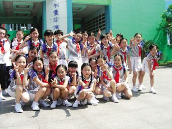 小学商机迎来班服童装桂城排名品牌图片