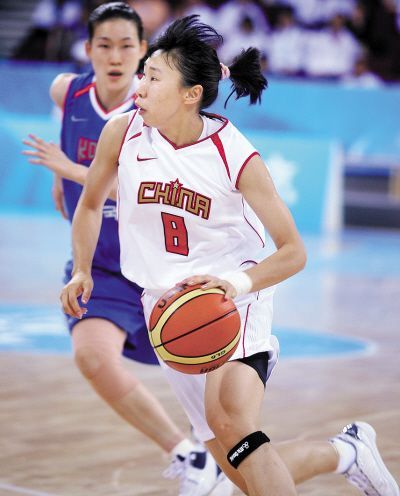 中国女篮球员苗立杰不在其中