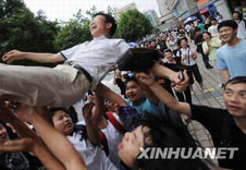 �߿�����ʦ������ С͵��������