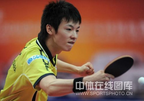 组图:松平健太人帅球好人气旺 狼性已显_人气