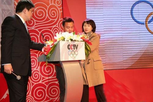 中国足坛不正当男女关系 道德沦陷成讨伐对象