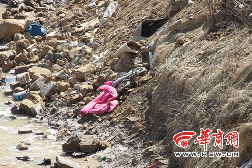 陕西子洲山体滑塌已致10人死亡16人获救