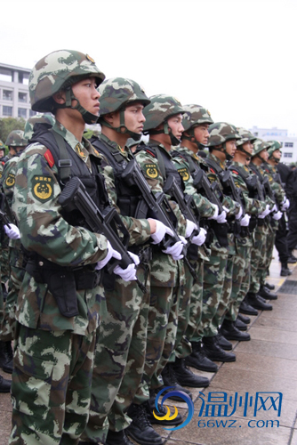 温州启动上海世博安保 特警持枪亮相