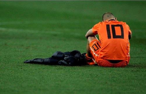 1994年巴乔背影再现! 沉默的斯内德感动世界_