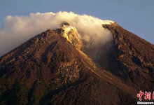 ӡ���ɽ�緢 ��ɽ��ֱ������1.5����