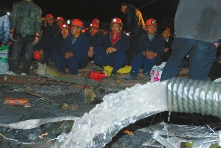 四川煤矿透水积水最快36至48小时能排空