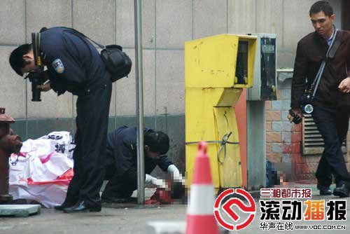 男子闹市坠楼身首异处警方初步认定系自杀图