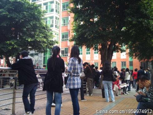 劲多人的南方医科大学公务员考场 劲多人的南方医科大学公务员考场