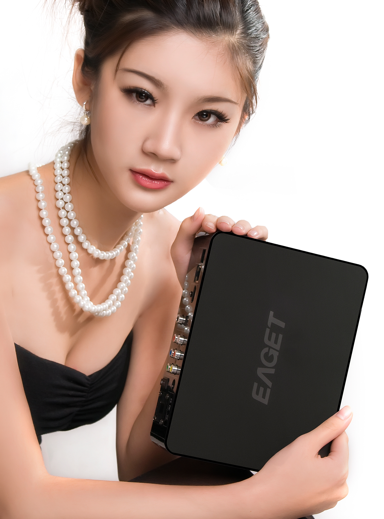 魅力外观无法拒绝+<em>黑丝美女</em>看上忆捷m9