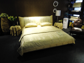 联结福年底活动样品1折起,商家 促销