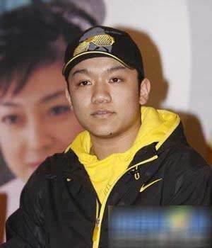 《家有儿女》童星成长迅速 夏雨变化惊人,明星