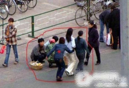 曝光国内街头上的"三只手"[组图]