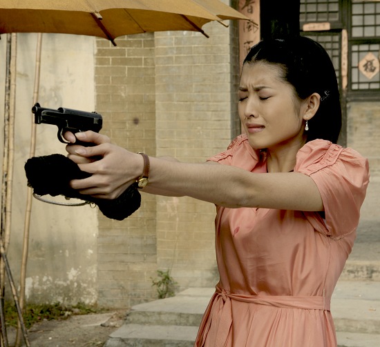 谁说女子不如男 《战火四千金》<em>女儿当自强</em>(图