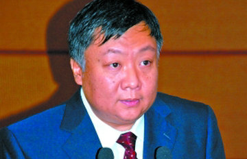 信发集团董事长张刚_董事长张刚会见(2)