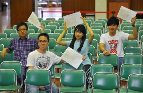 香港大学揽全港大部分状元优生 工管法学受青