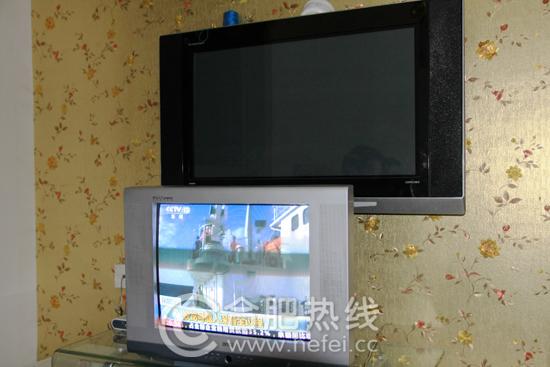创维电视机屡现故障 一次维修费高达400元_创