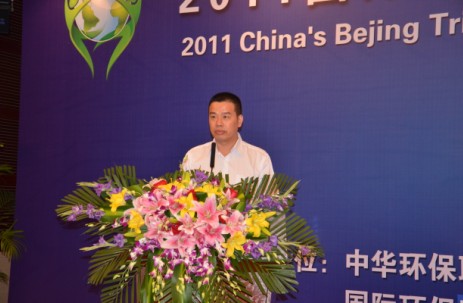 出席仪式的有原全国政协常委,全国扶贫开发协会会长,山西省委书记