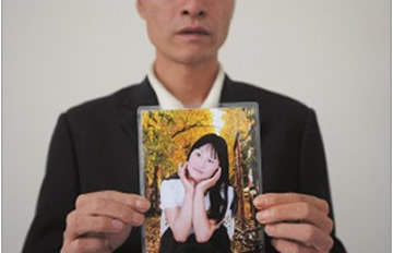 Ů���ɳ�����¥׹��