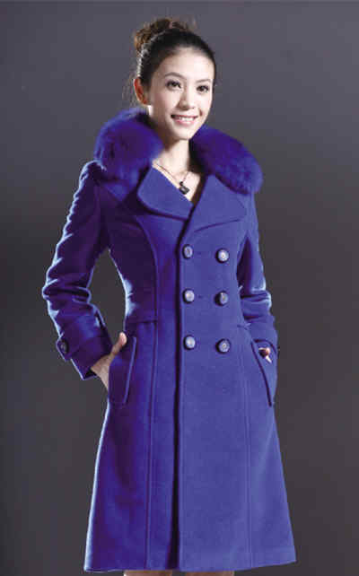 <em>中年女人</em>必备宝石蓝_<em>中年女人</em> <em>穿衣</em>_休闲娱乐