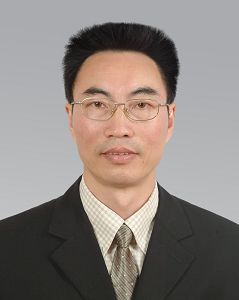 曾任台州地区科委副主任,台州市委政策研究室副主任,三门县委副书记