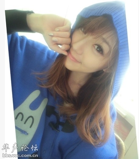 百度年会美女度娘身价暴涨 代言费达7位数