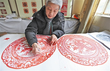 细纹刻纸 龙腾盛世
