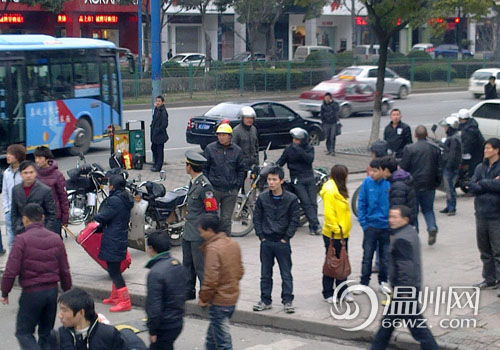 代表问民生：遍布全市的非法营运该如何治？