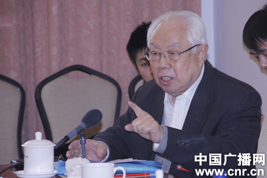 政协委员,中医领域的泰斗级人物李辅仁讲述了一件让他特别郁闷的事:他