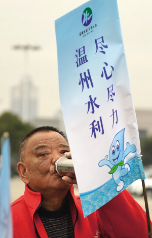 我国人均水资源_中国人均资源(3)