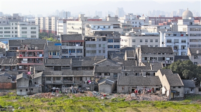 市民反映：2月份公布的违建王至今还没拆