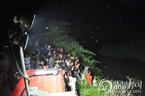 摄影师助理追反光镜落入水库 不识水性溺水身亡
