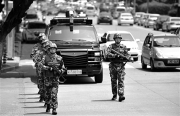 瑞安警方街面巡查