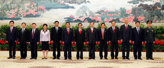 中共浙江省第十三届委员会举行第一次全体会议