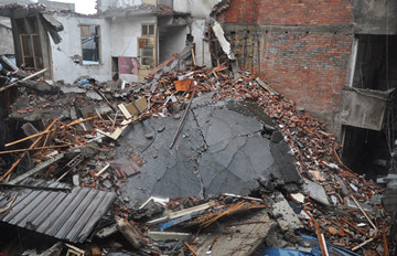 �����е���