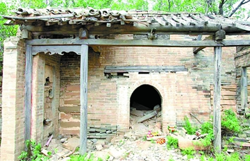 ɽ������Ů洺���