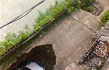 �ӳ���·������