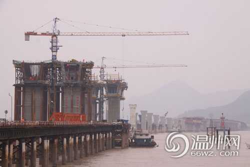 瓯江过江通道出现雄姿 计划明年6月合拢