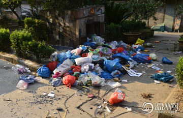 ˫��С��������ɽ