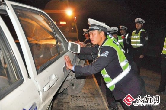 云南大关公安副局长驾警车撞死人 协议赔偿40