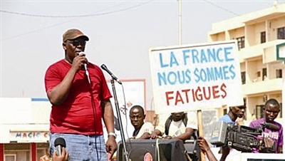 首批撤离的6名温州援非医疗队员抵温(组图)