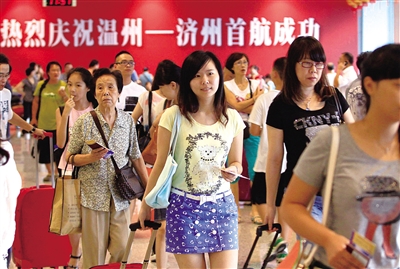 温州航空加速起飞 在家门口打上国际“飞的”