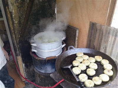 清明节将至 清明饼走俏