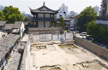 ���ݹ�¥���ڵ��ų�ǽ��������������¶���