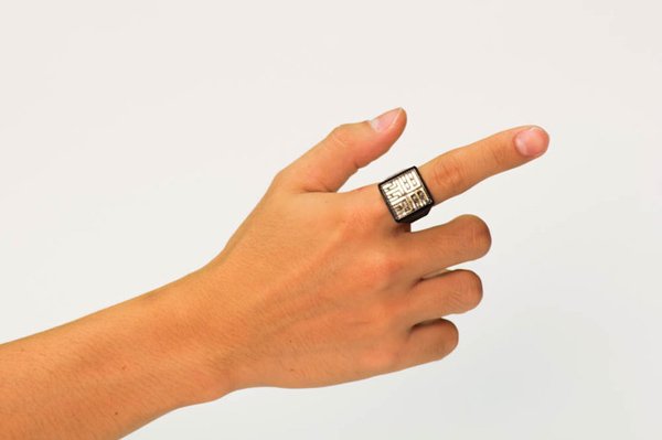 【爱吐槽】诺基亚穿烂裤衩还笑苹果的开裆裤