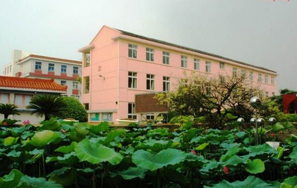 龙湾区永强中学