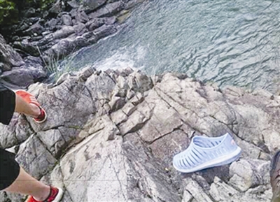 ��Ϫ����һͷ�� ��ʧ���к�Ь�ӽ���ʮ��