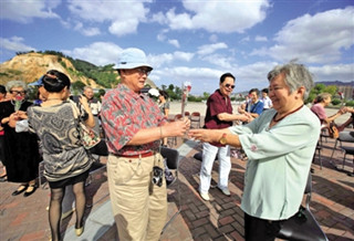 �����ڣ����¼�������