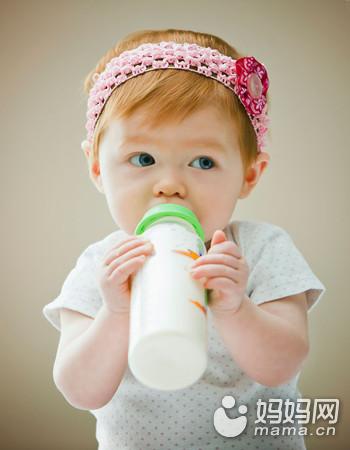 婴儿奶粉过敏四大症状 妈妈要及早发现 - 温州
