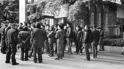 ���ݻ��ֺ� �������̳���άȨС��