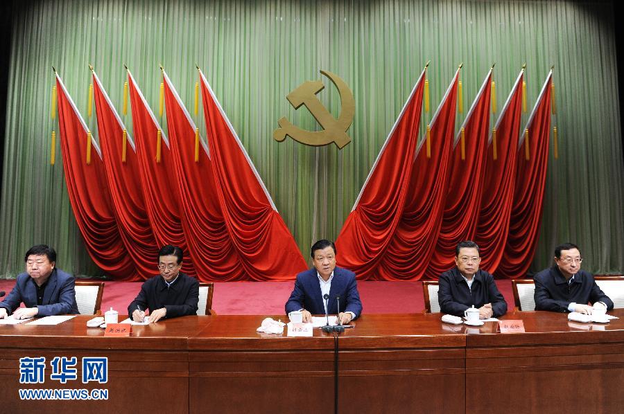3月1日,中共中央党校举行2014年春季学期开学典礼,中共中央政治局常委、中央党校校长刘云山出席并发表讲话。记者饶爱民摄